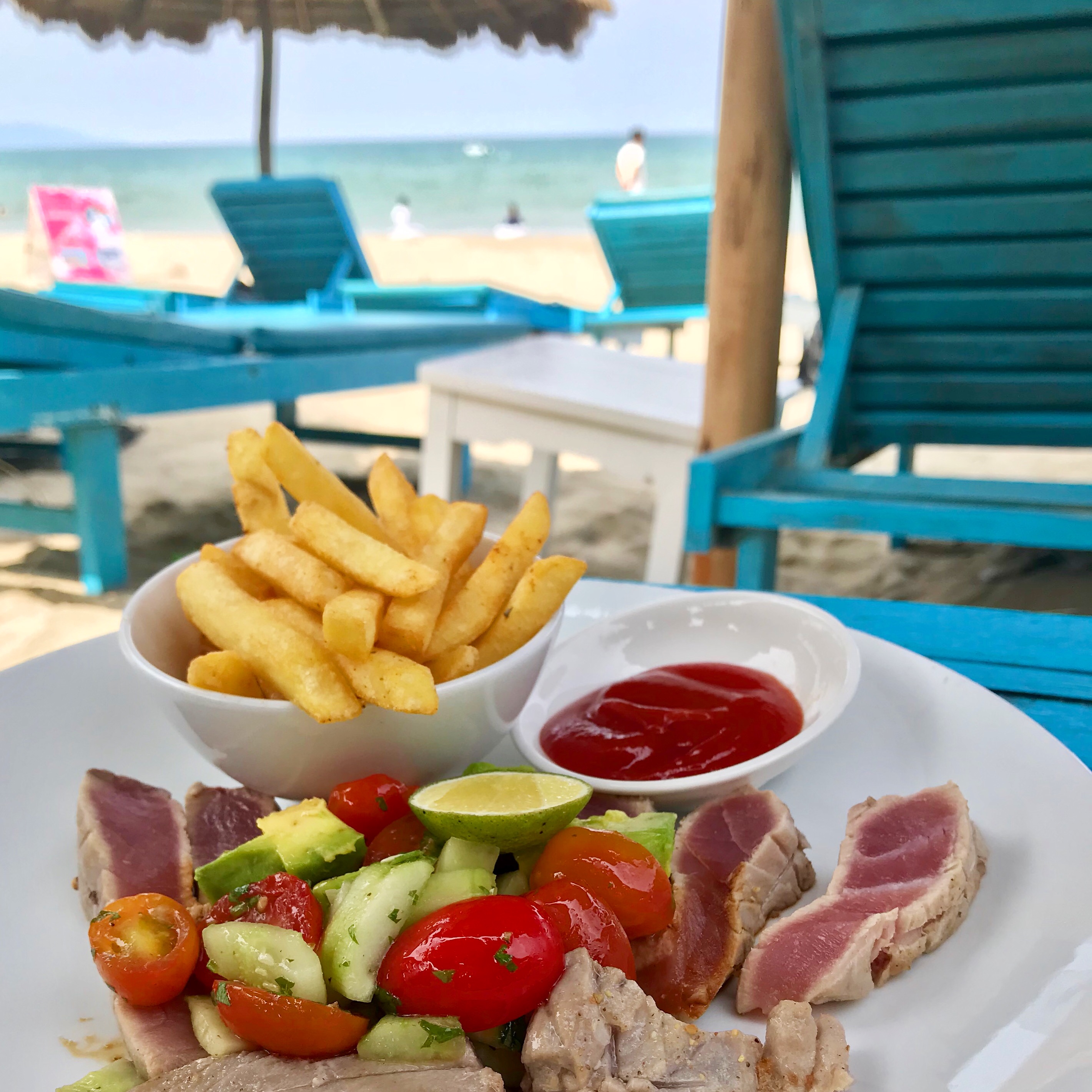 The Deck House An Bang Lunch