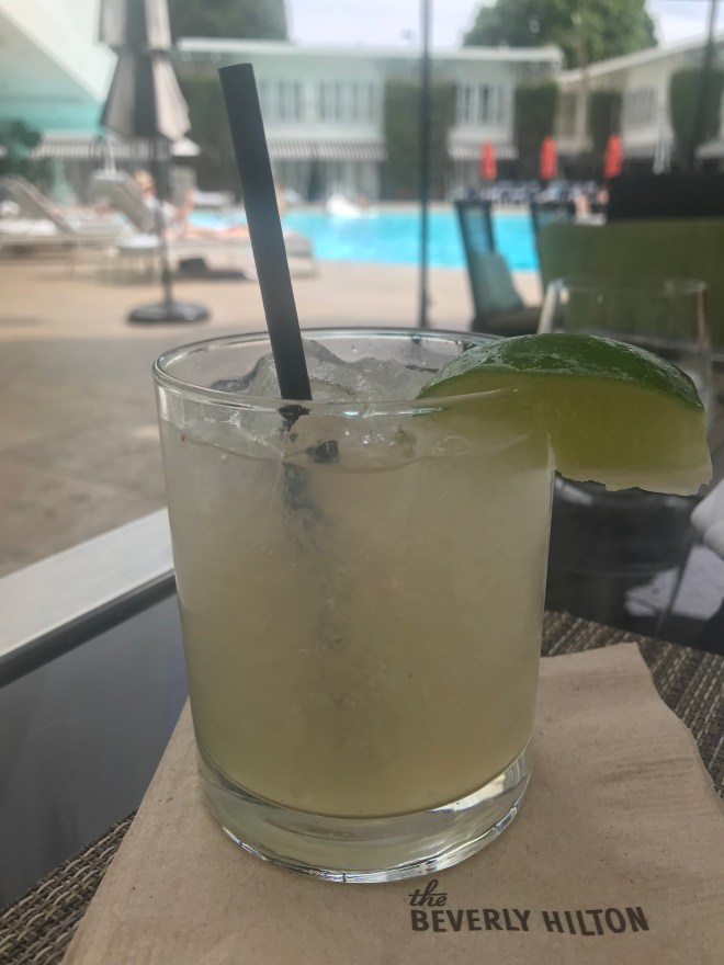 DRINKS AT BEVERLY HILTON POOL